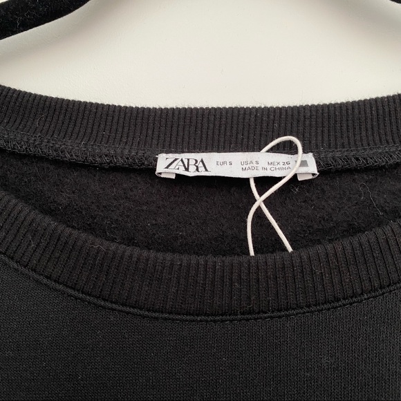 Zara ruffle top (SIZE S) - Picture 5 of 5